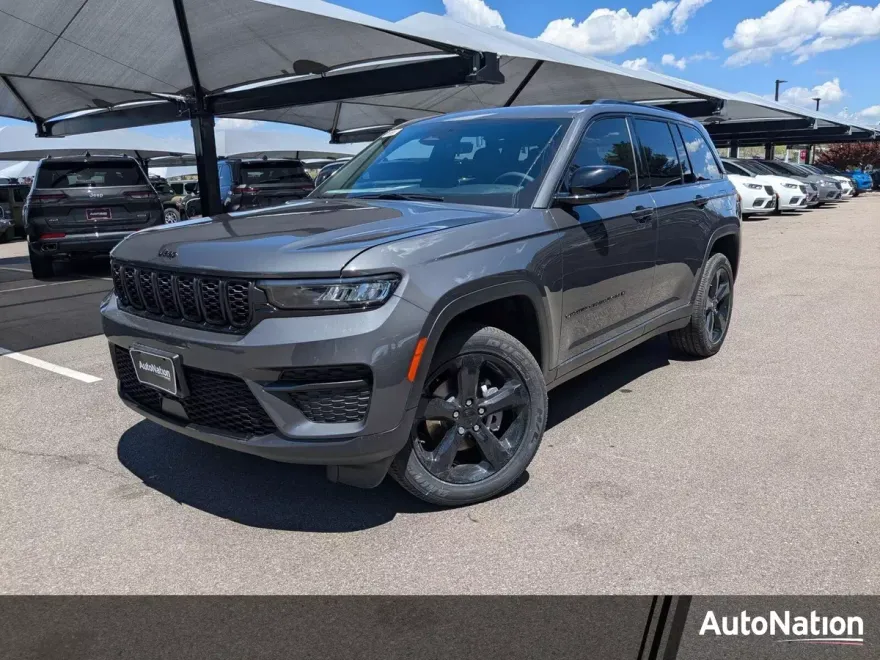 2025 Jeep Grand Cherokee Altitude X photo 1