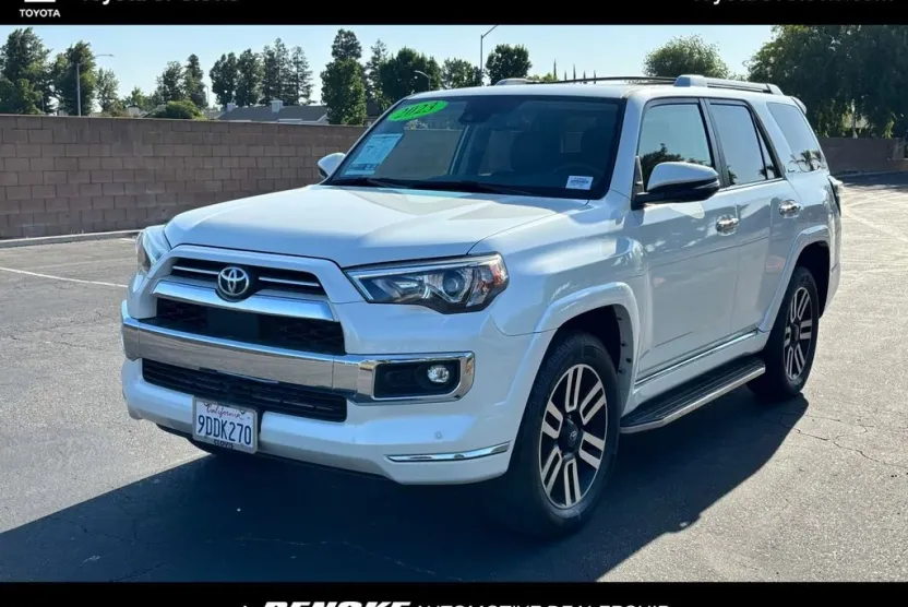 2023 Toyota 4Runner Limited photo 1