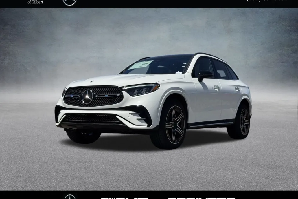 2025 Mercedes Benz GLC 300 photo 1