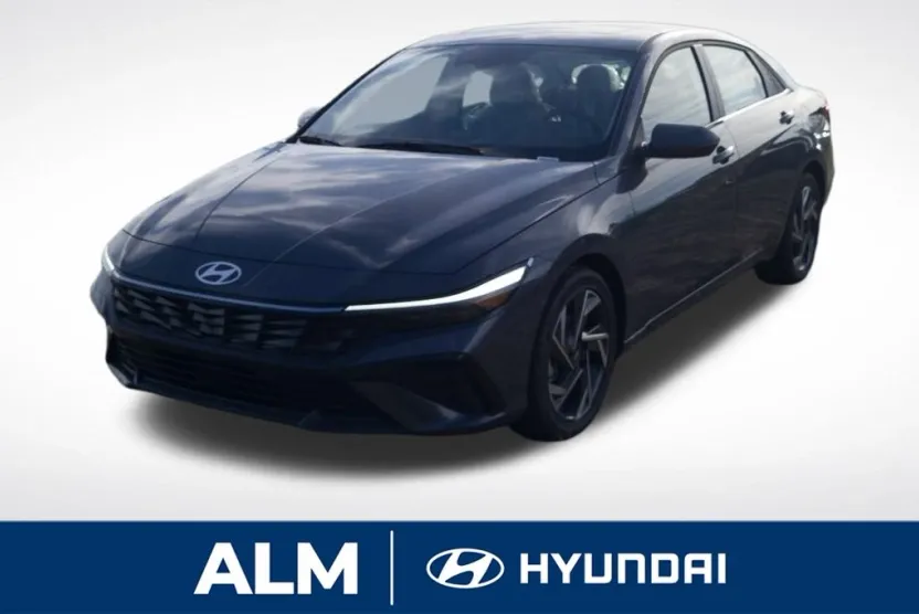 2025 Hyundai Elantra Limited photo 1