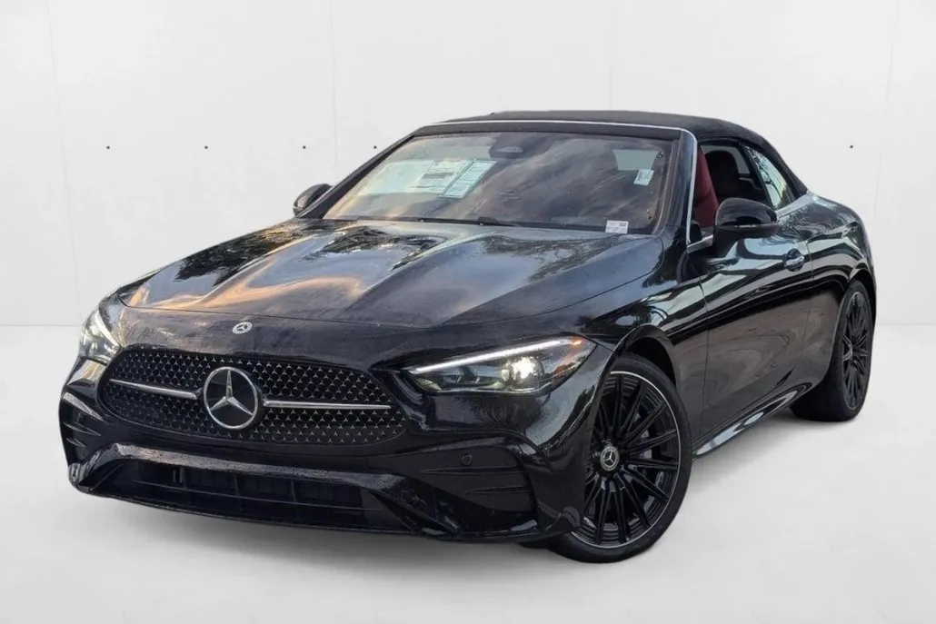 2026 Mercedes Benz CLE 450 4MATIC Cabriolet photo 1