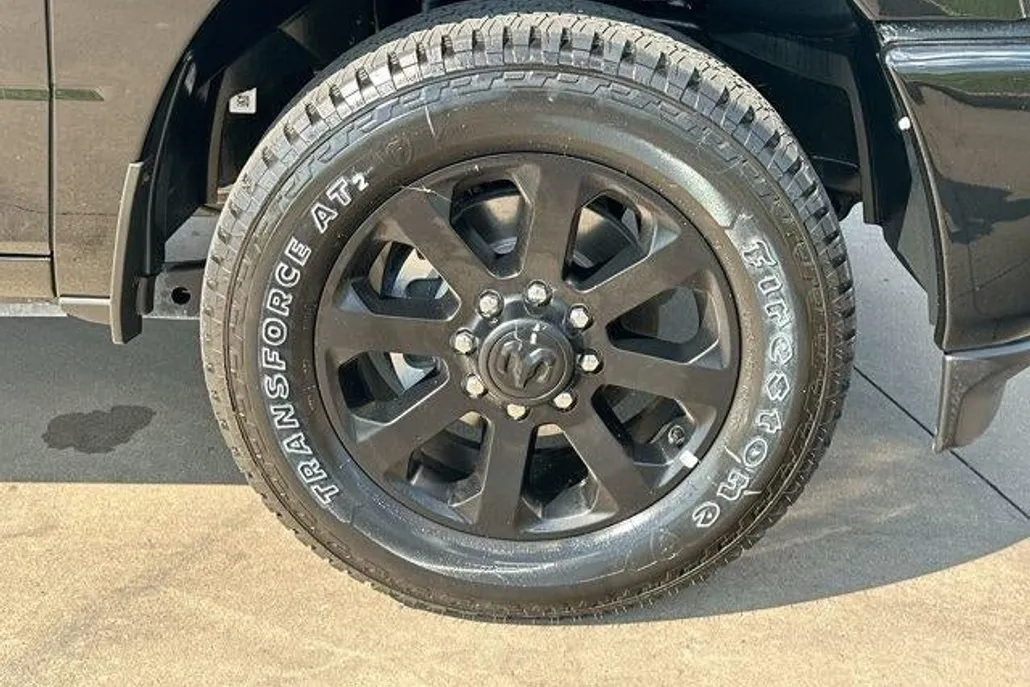 2025 Ram 2500 Big Horn photo 1