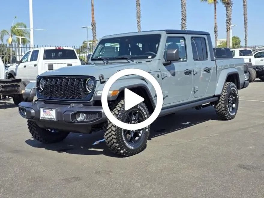 2025 Jeep Gladiator Willys photo 1