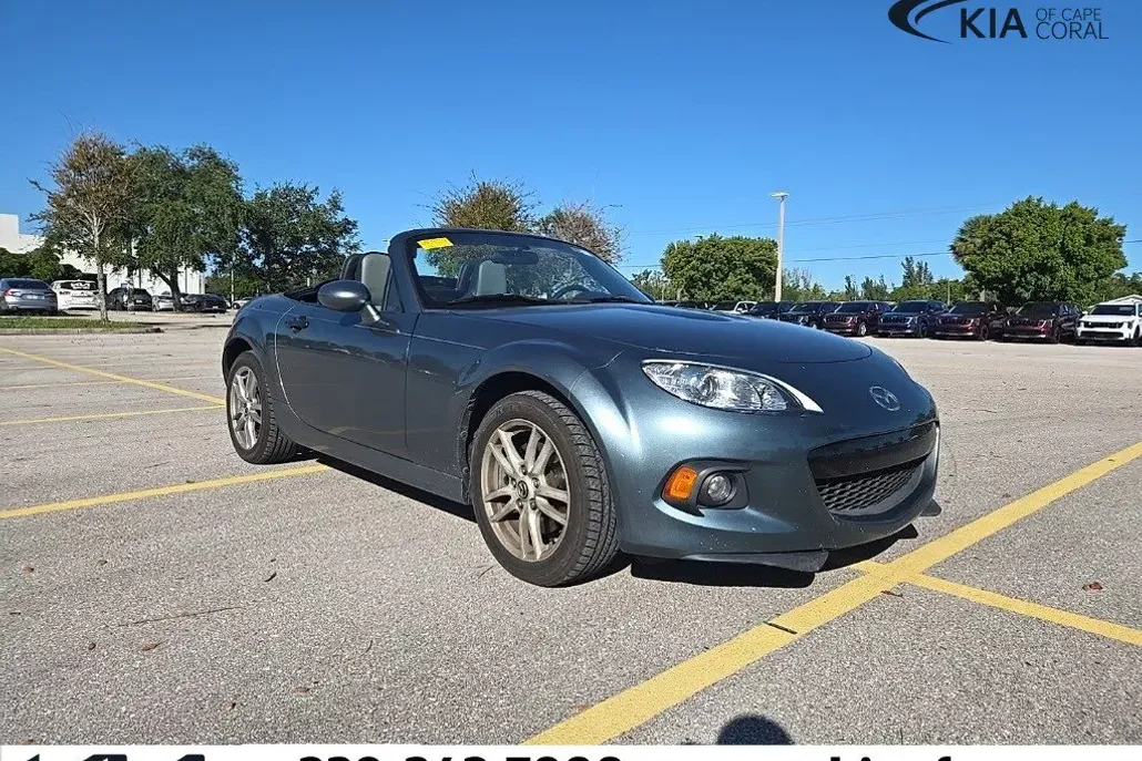 2013 Mazda MX-5 Miata Miata Sport photo 1
