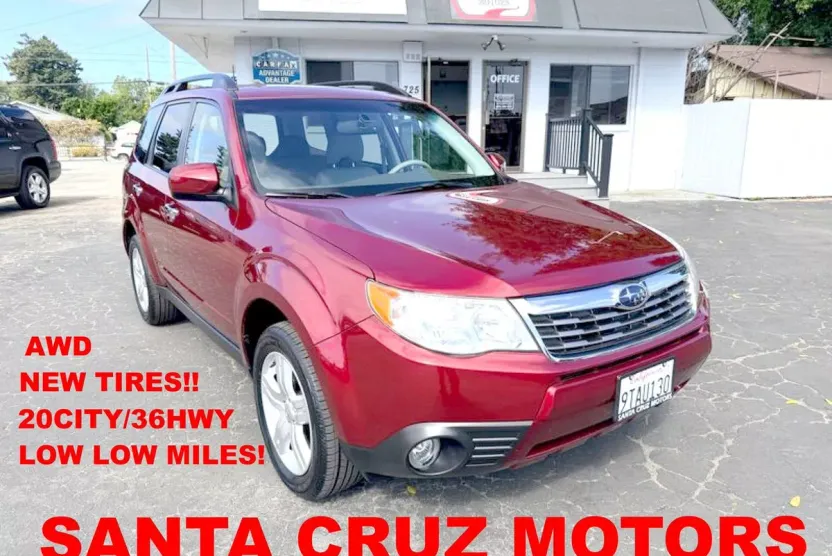 2010 Subaru Forester 2.5X Limited photo 1