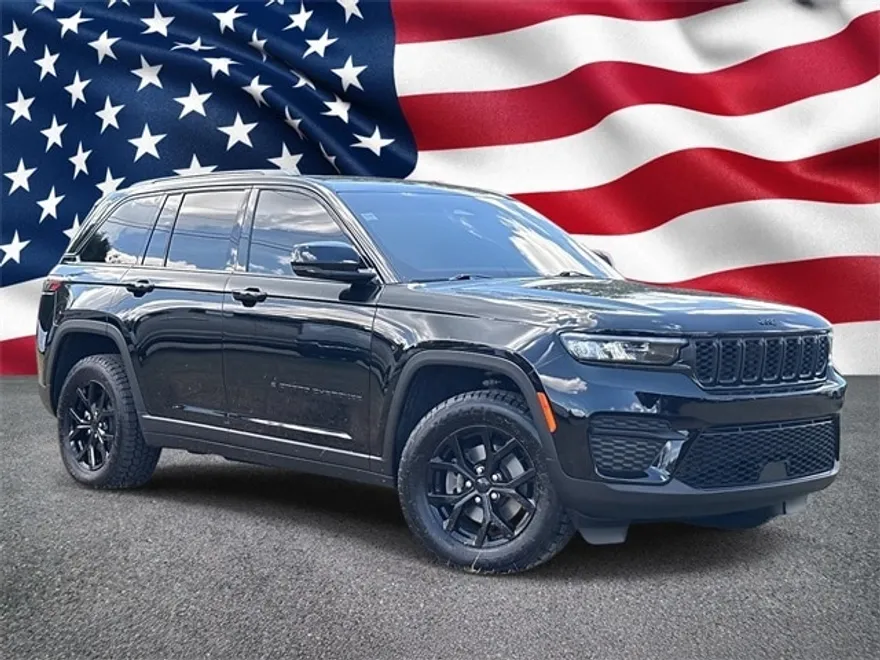 2024 Jeep Grand Cherokee Altitude photo 1