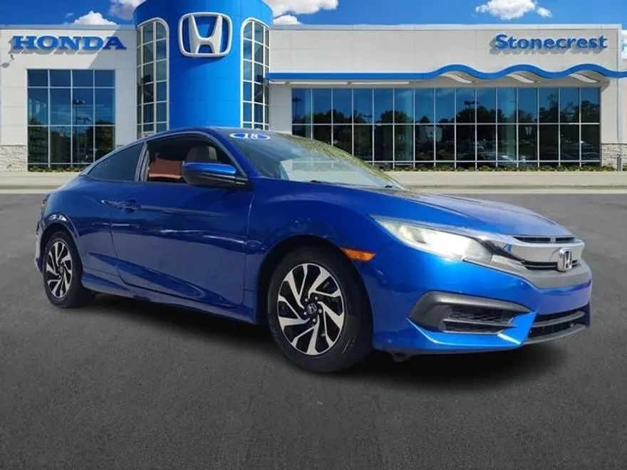 2018 Honda Civic photo 1