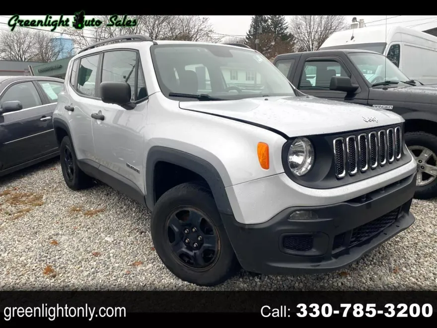 2017 Jeep Renegade Sport photo 1
