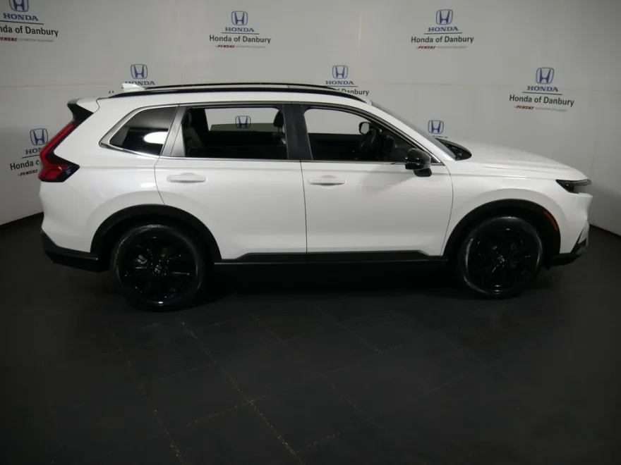 2025 Honda CR-V Hybrid Sport Touring photo 1