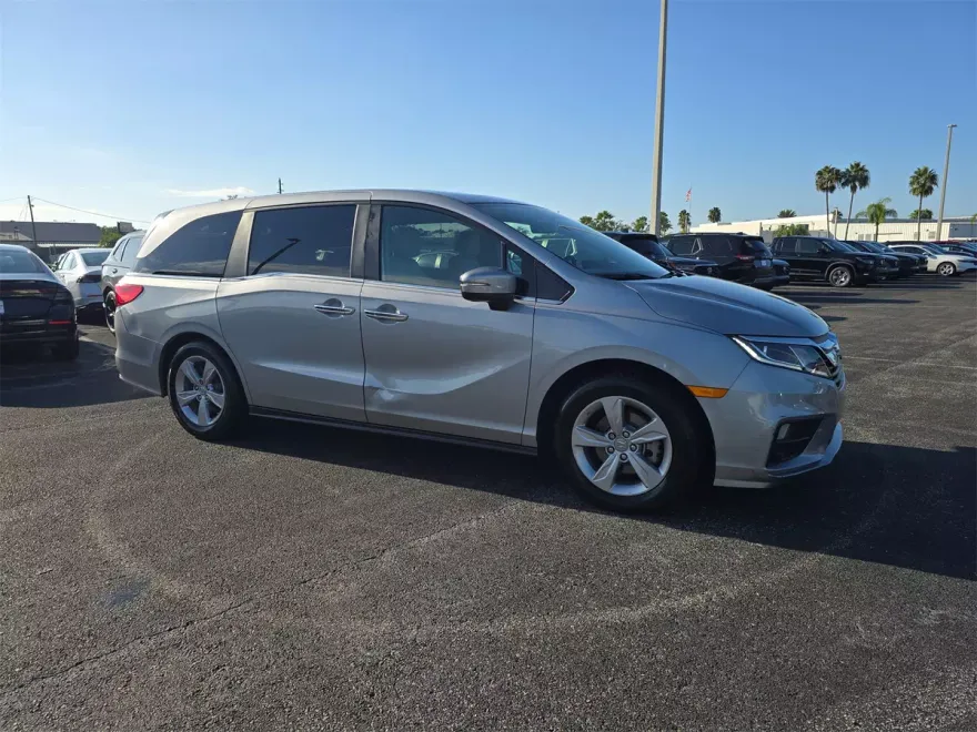 2019 Honda Odyssey EX-L photo 1