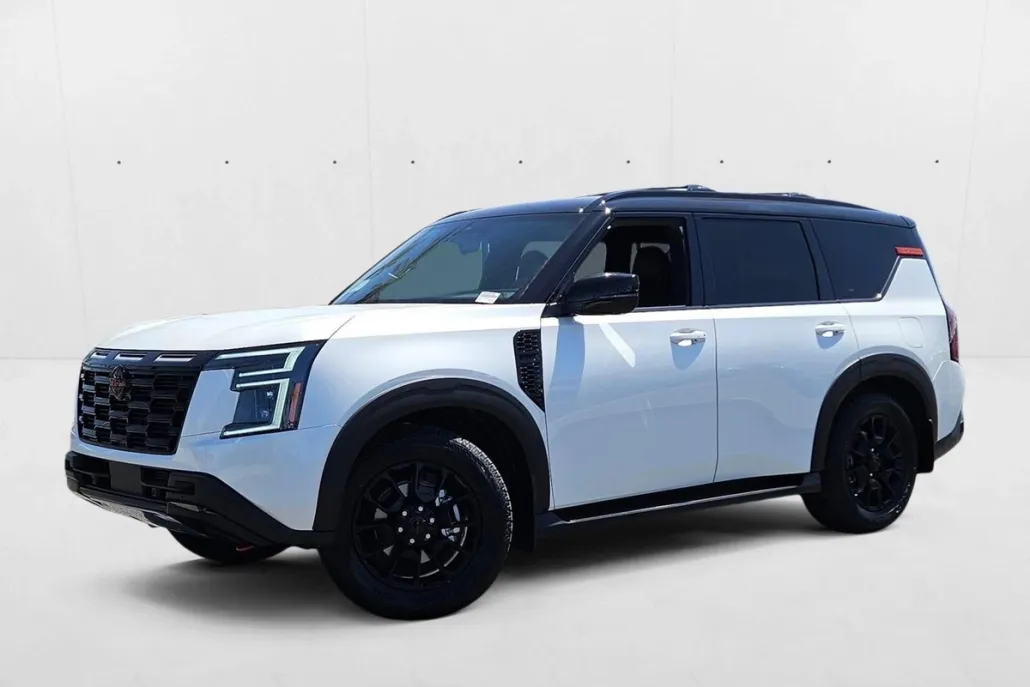 2025 Nissan Armada photo 1