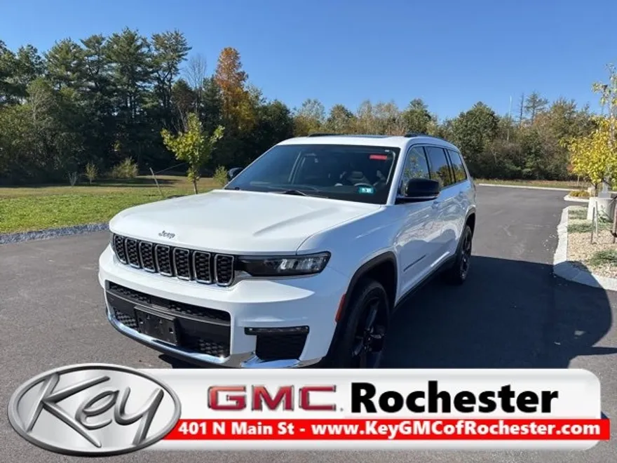 2023 Jeep Grand Cherokee Limited photo 1