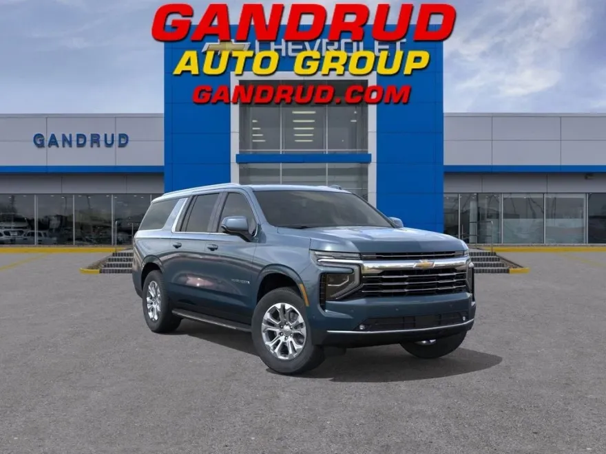 2025 Chevrolet Suburban LT photo 1