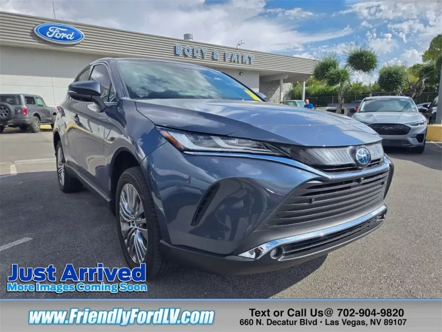 2023 Toyota Venza Limited photo 1