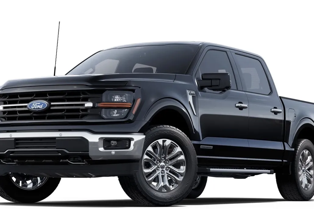 2025 Ford F-150 XLT photo 1