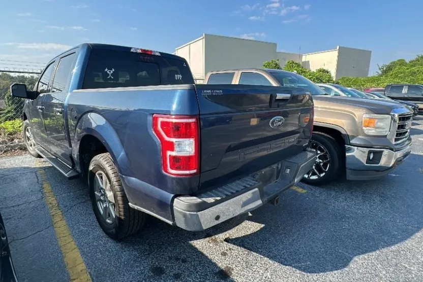 2020 Ford F-150 XLT photo 1