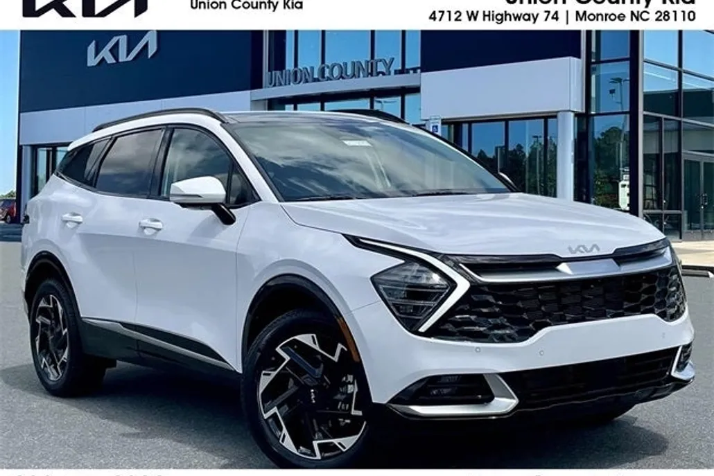 2025 Kia Sportage photo 1