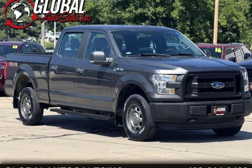 2016 Ford F-150 XLT photo 1