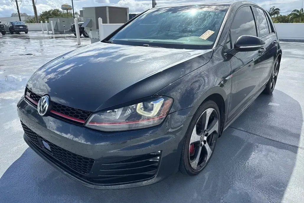 2017 Volkswagen Golf GTI Autobahn photo 1