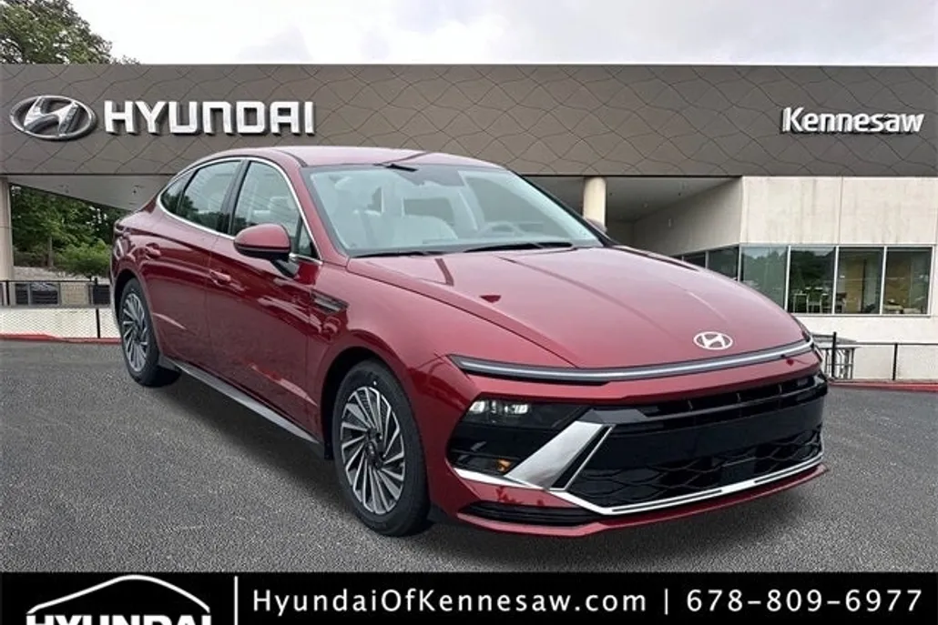 2025 Hyundai Sonata Hybrid SEL photo 1