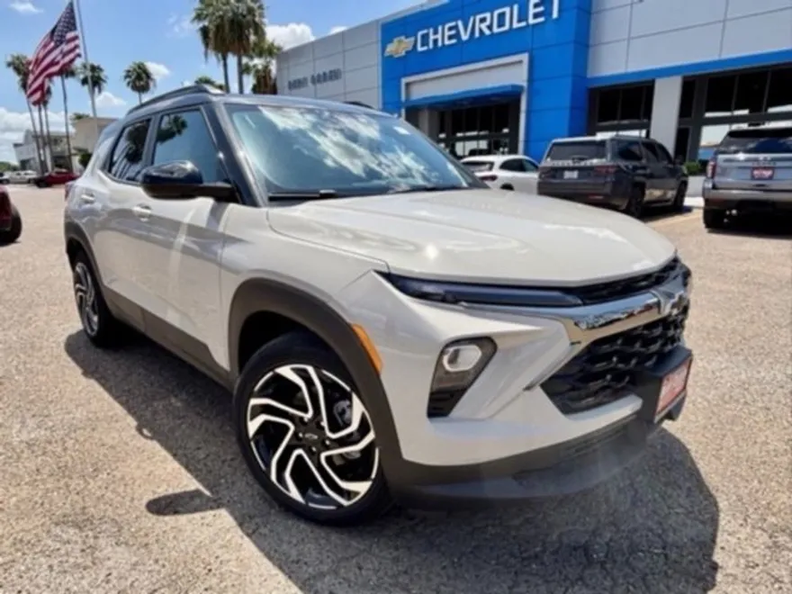 2026 Chevrolet Trailblazer RS photo 1