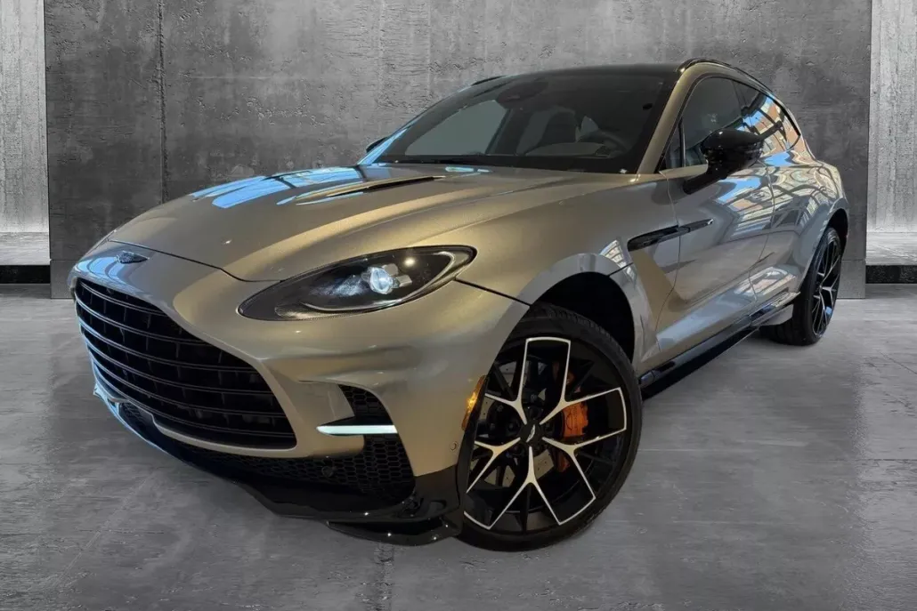 2025 Aston Martin DBX AM8 DBX707 photo 1