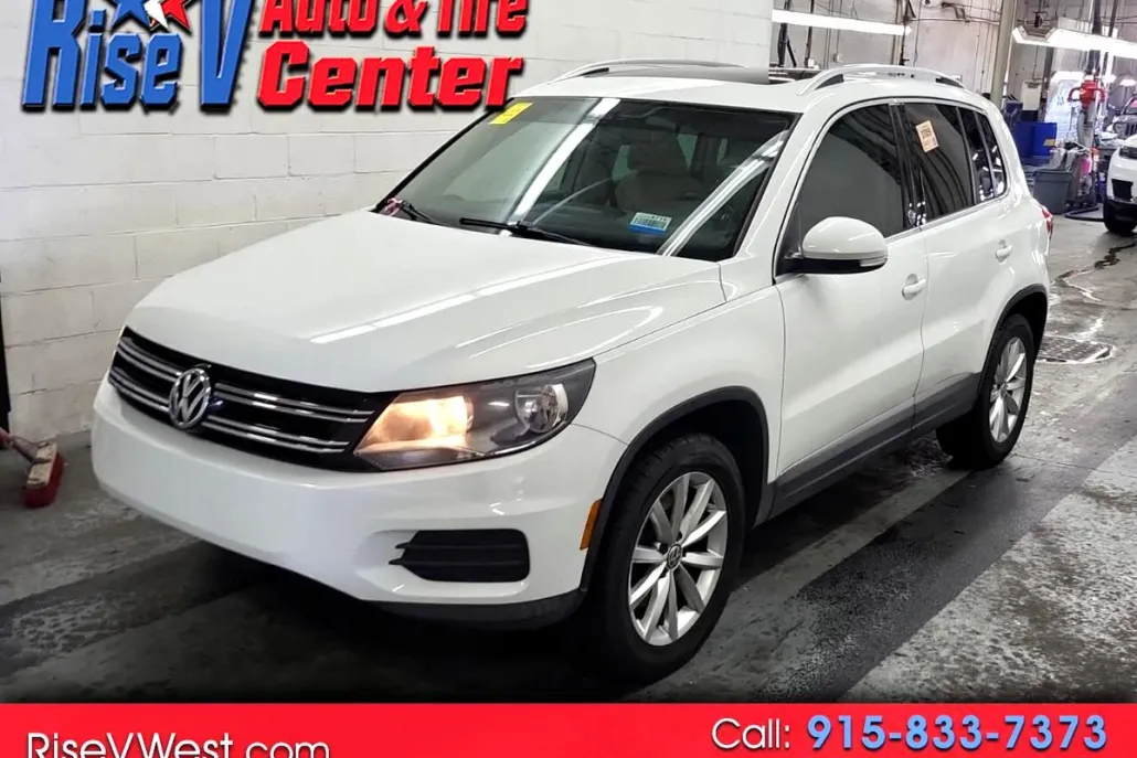 2017 Volkswagen Tiguan Wolfsburg Edition photo 1