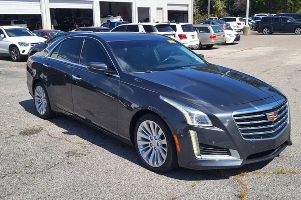 2018 Cadillac CTS Premium Luxury photo 1