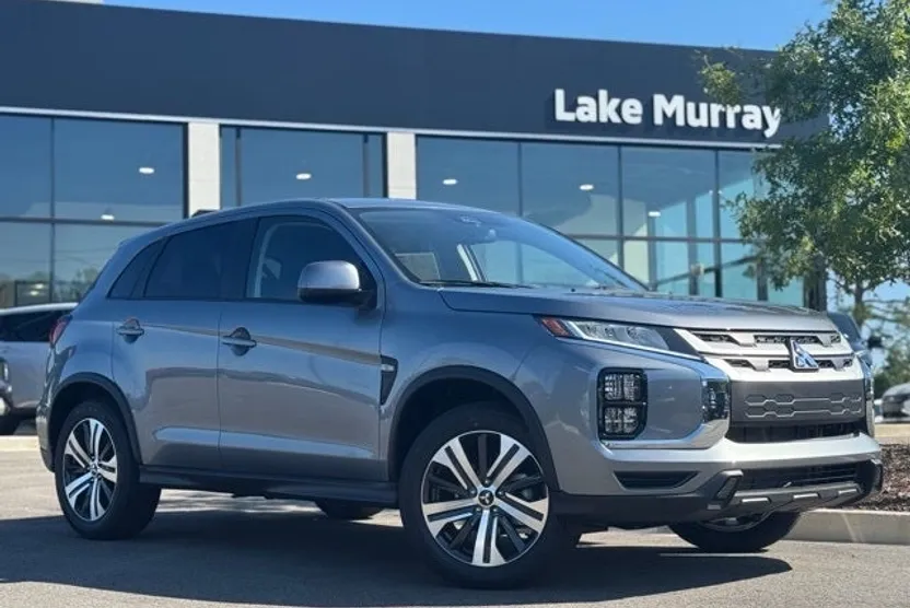 2025 Mitsubishi Outlander Sport ES SE LE photo 1