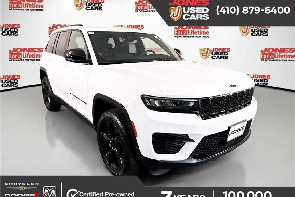 2023 Jeep Grand Cherokee Altitude photo 1