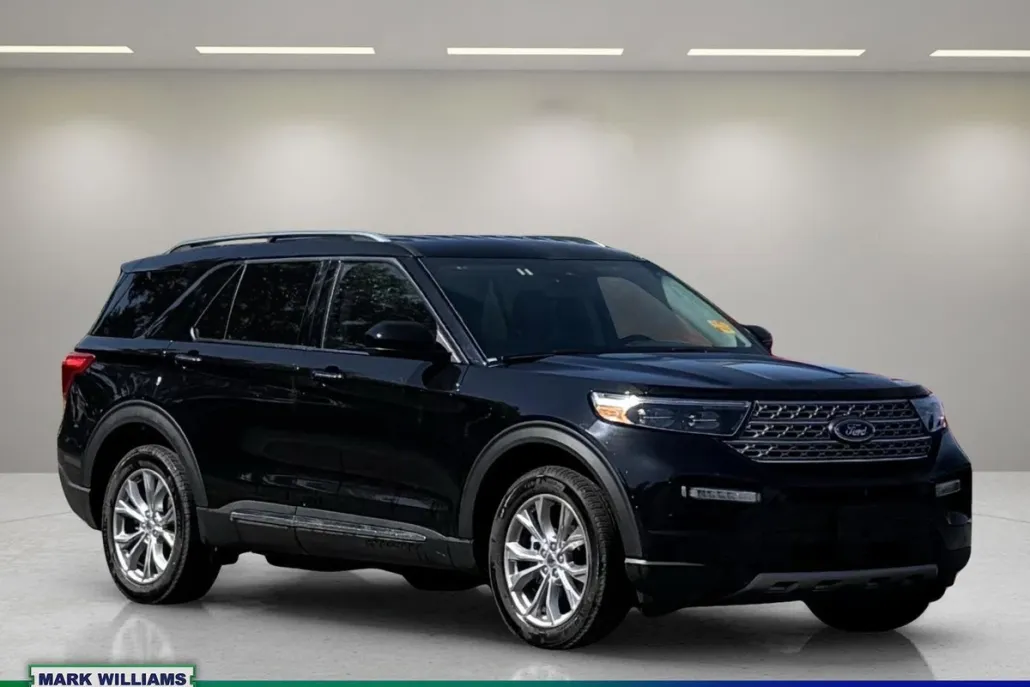 2024 Ford Explorer Limited photo 1