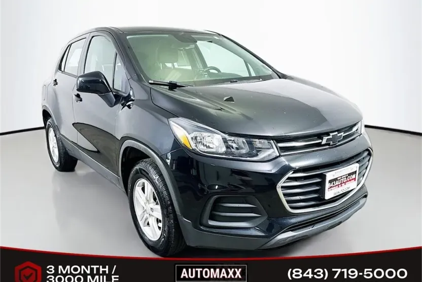 2019 Chevrolet Trax LS photo 1