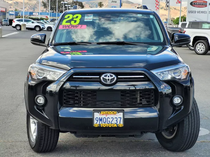 2024 Toyota 4Runner SR5 photo 1