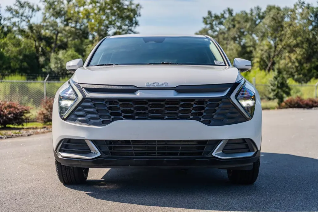 2023 Kia Sportage EX photo 1