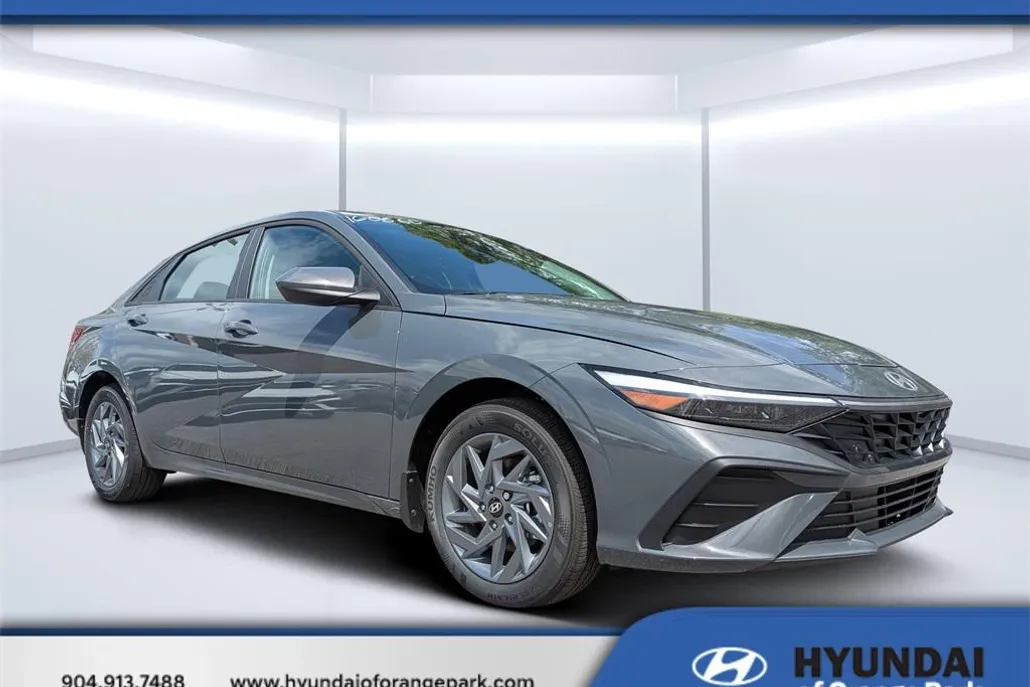 2025 Hyundai Elantra Hybrid Blue photo 1