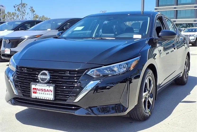 2025 Nissan Sentra SV photo 1