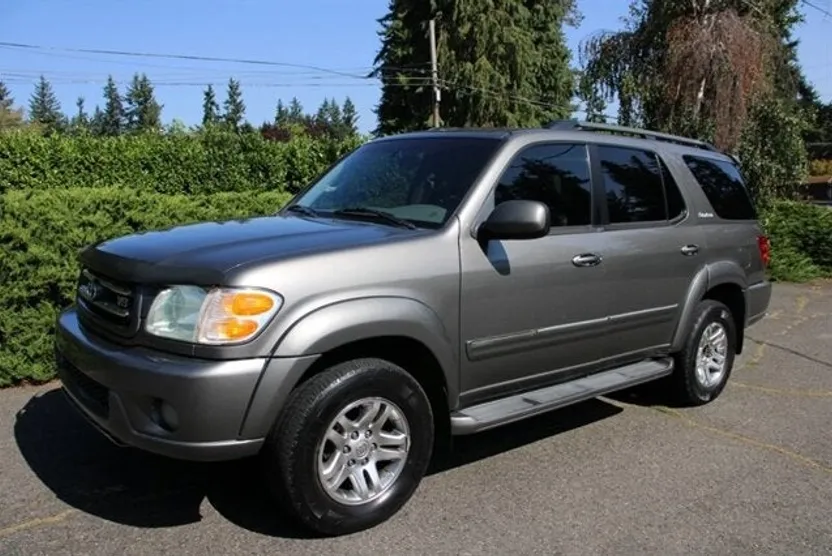 2004 Toyota Sequoia Limited photo 1