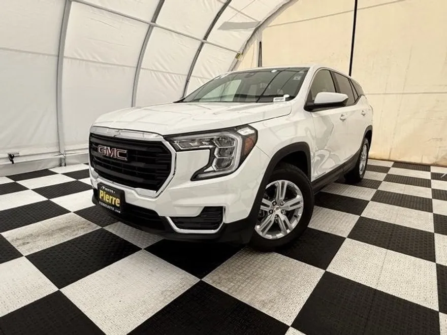 2024 Gmc Terrain SLE photo 1