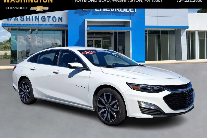2025 Chevrolet Malibu RS photo 1
