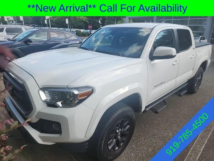 2023 Toyota Tacoma TRD Sport V6 photo 1