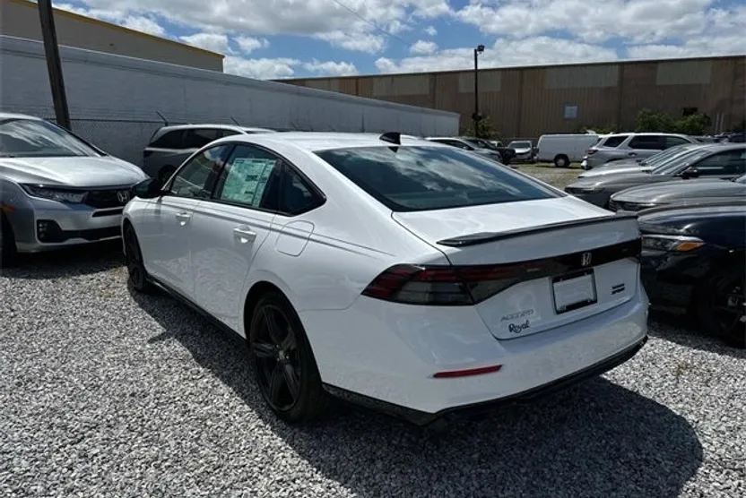 2025 Honda Accord Hybrid Sport-L photo 1