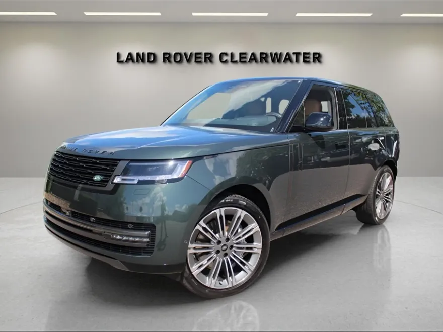 2025 Land Rover Range Rover SE photo 1