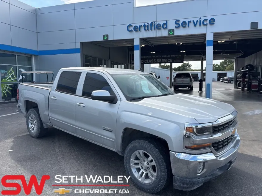 2018 Chevrolet Silverado 1500 LT1 photo 1