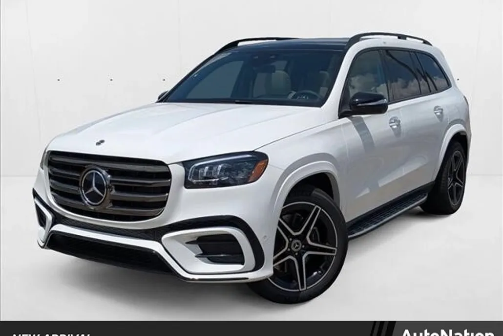 2025 Mercedes Benz GLS 450 4MATIC photo 1
