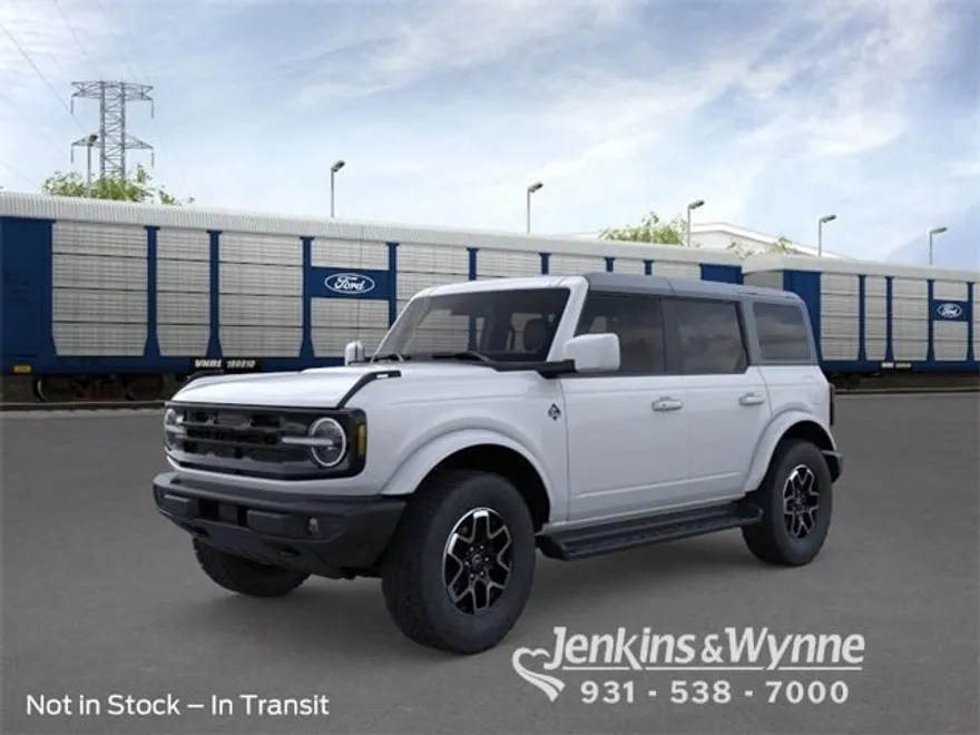 2025 Ford Bronco Outer Banks photo 1