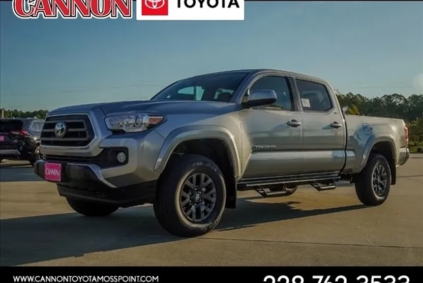 2023 Toyota Tacoma SR5 V6 photo 1