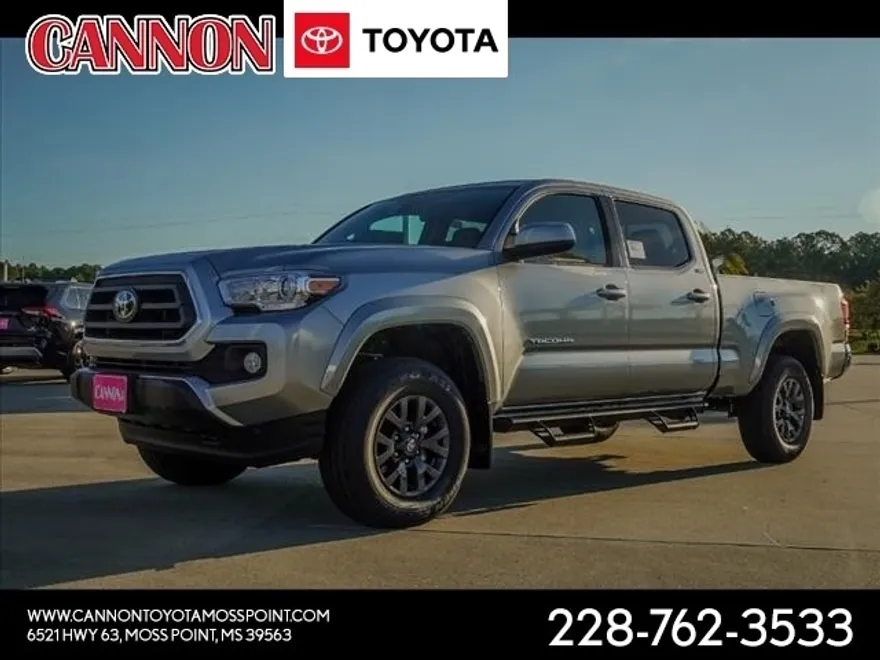 2023 Toyota Tacoma SR5 V6 photo 1