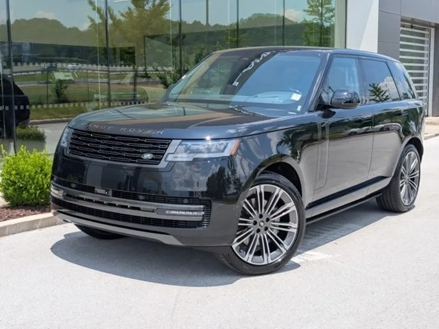 2025 Land Rover Range Rover SE photo 1