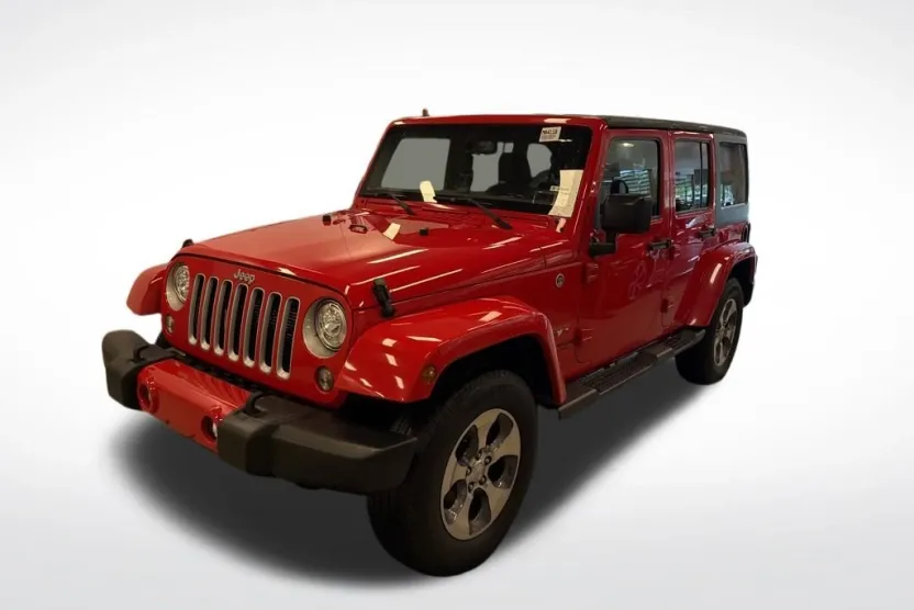 2017 Jeep Wrangler Unlimited Sahara photo 1