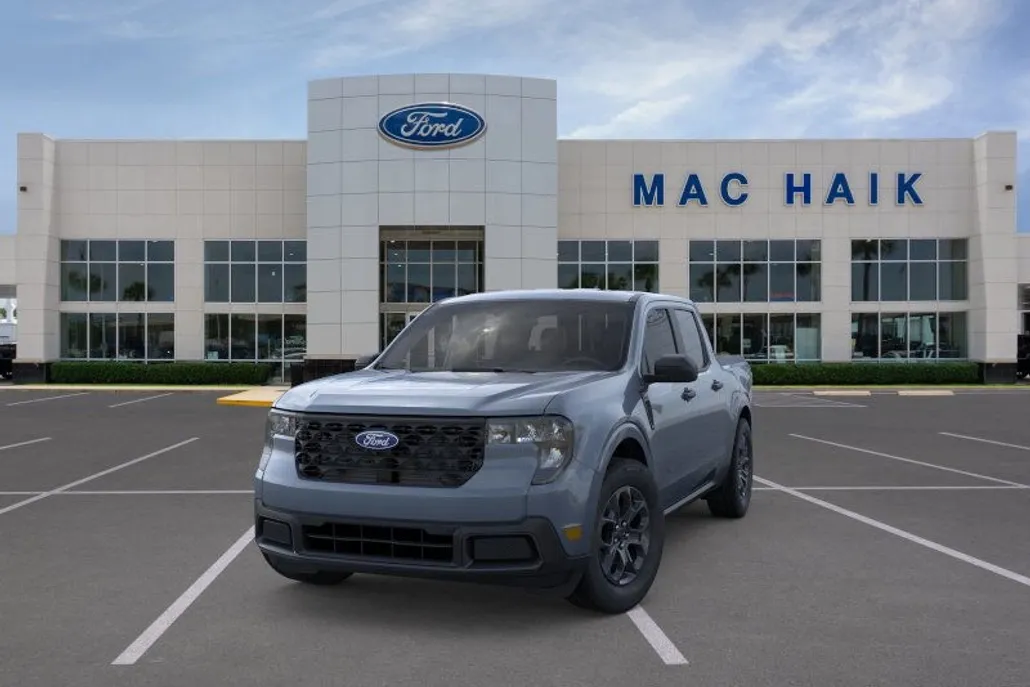 2025 Ford Maverick XLT photo 1
